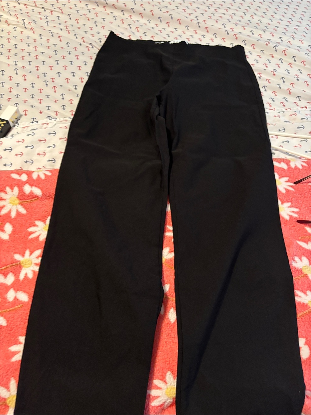 Elle Women's Straight Leg Pants in Black
